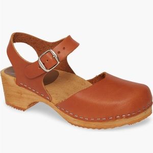 MIA Sofia Clog - Women’s 8 - Luggage Leather - Well Used